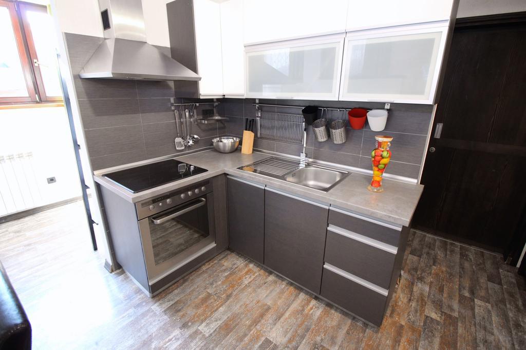 Apartments Nevija โรวีน ภายนอก รูปภาพ